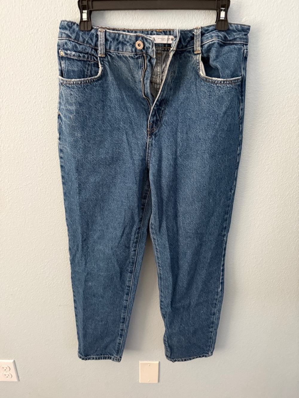 Zara Blue High-Waist Straight-Leg Jeans